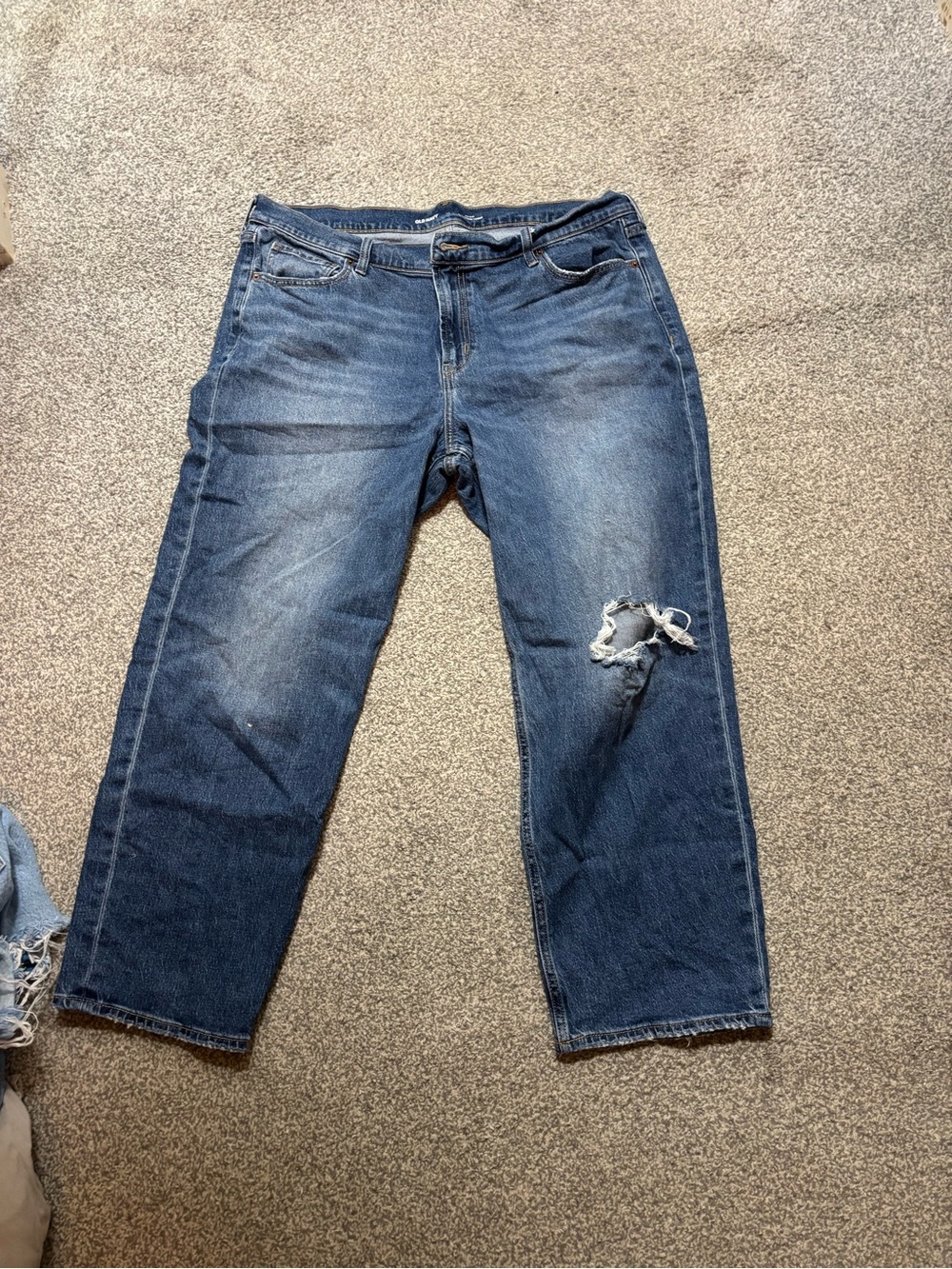 Old Navy Women's Blue Distressed Boyfriend Jeans